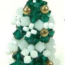 ​Миниатюрная ёлочка из бисера