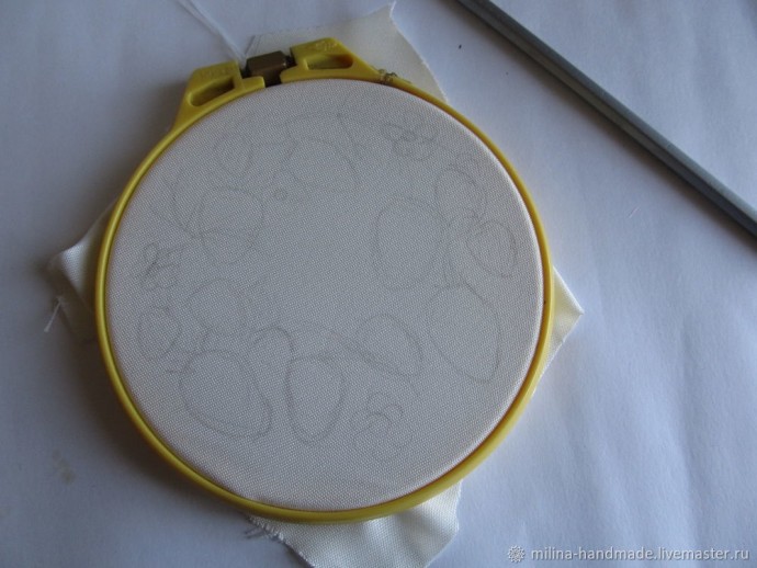 Вышивка клубники атласными лентами Вышивка клубники атласными лентами