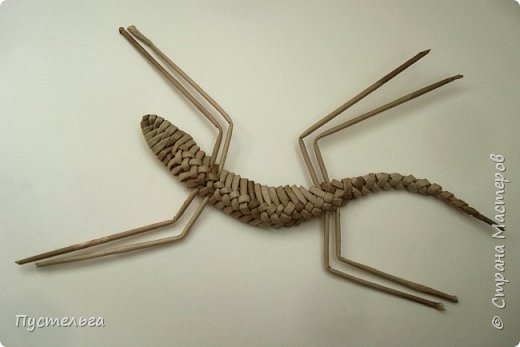 Плетение из газет ящерицы: мастер-класс от мастерицы Пустельга