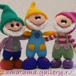 Вязаныe гномики
