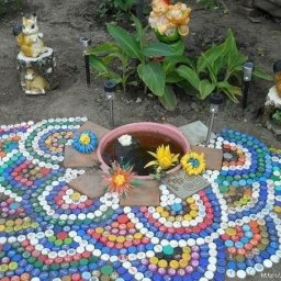 Вторая жизнь крышек от пластиковых бутылок