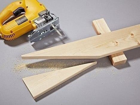 Дачный лежак: красивее покупного