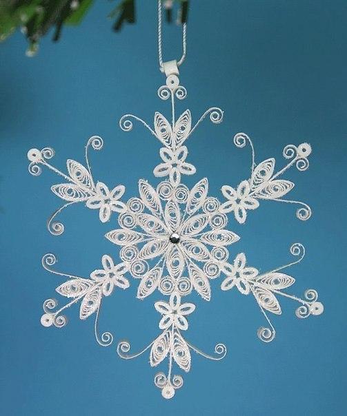 Снежинки в технике квиллинг