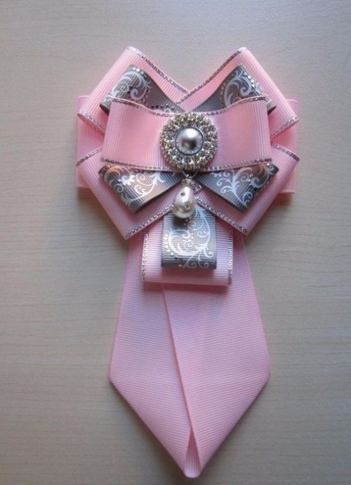 Украшения из атласных лент