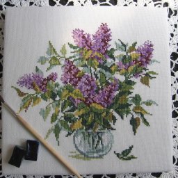 ​Веточки сирени