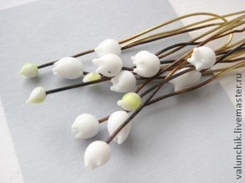 Брошь "Ландыши"