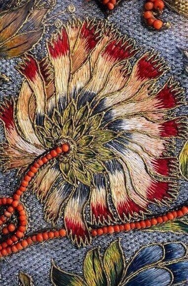 Национальная квинтэссенция на кончике иглы: китайская шелковая вышивка