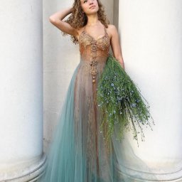 Платья как произведения искусства: идеи для вдохновенного творчества