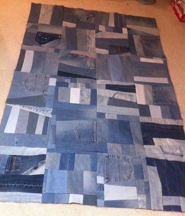 Уютные идеи ковров из старых джинсов
