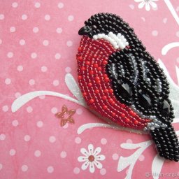 Вышиваем бисером брошь "Снегирь"