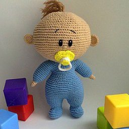 ​Вяжем пупса крючком: мастер-класс