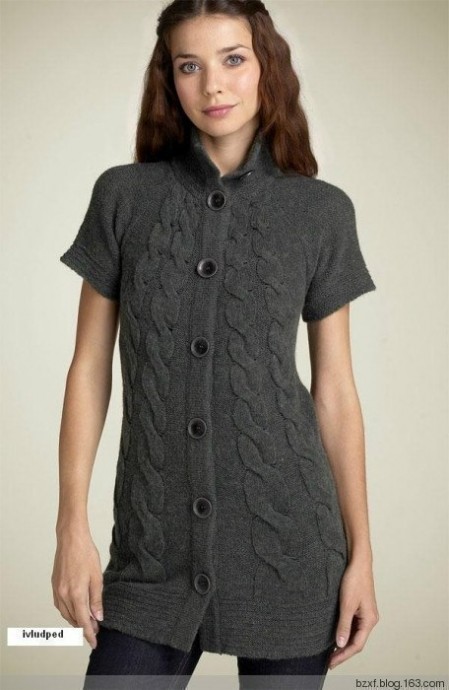 Восхитительное платье-туника спицами