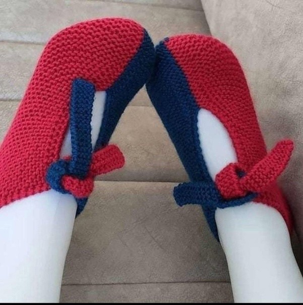 ​Крайне оригинальные тапочки