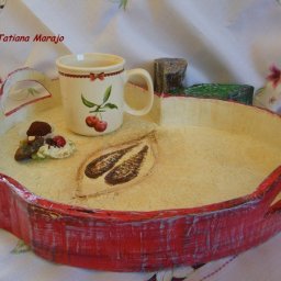 Яблочный поднос из картона