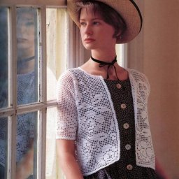 Романтичный кардиган с короткими рукавами