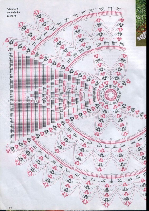 Необычный пуловер с ажурной спиной