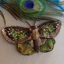 Вышивка бисером красавицы бабочки