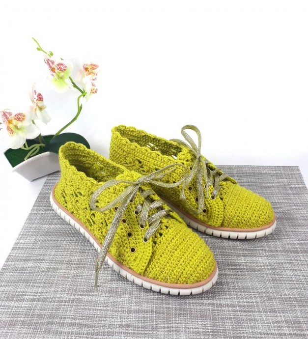 Идеи вязаных мокасин и кедов