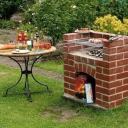 Простой стационарный мангал из кирпича своими руками
