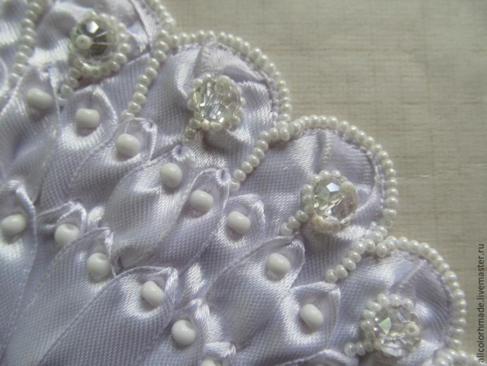 Делаем оригинальный элемент для аппликации "Белый павлин" Делаем оригинальный элемент для аппликации "Белый павлин"