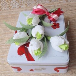 ​Нежный букетик из конфет