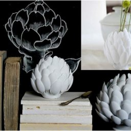 ​Вазочка из пластиковых ложек