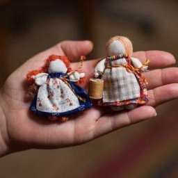 Народные куколки