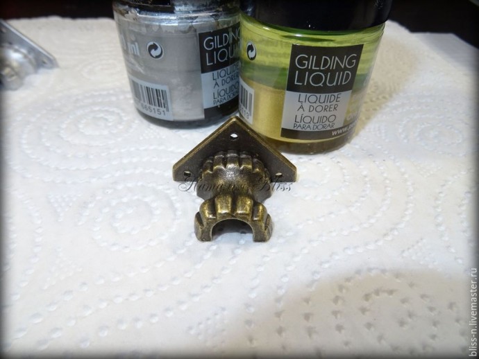 Перекрашиваем металлическую фурнитуру