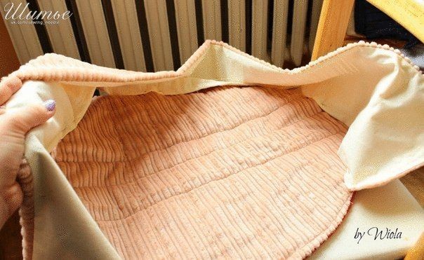 Красивая кроватка для кошки