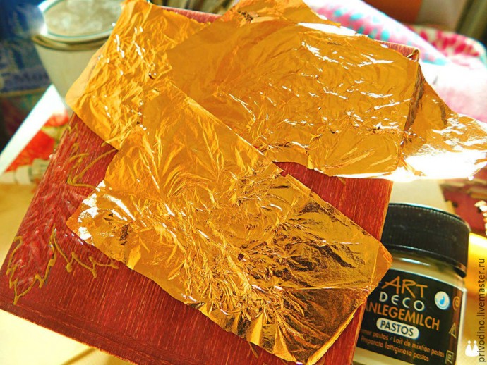 Объёмная роспись поталью