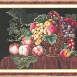 Персики и виноград