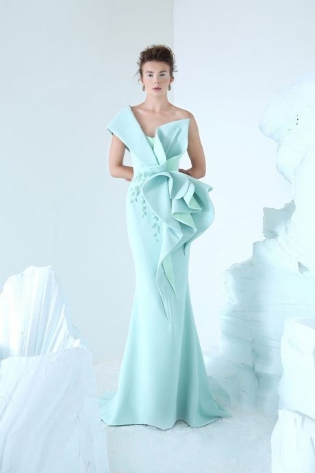 ​Моделирование роскошного платья к новому году