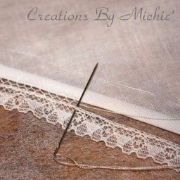 ​Как красиво соединить кружево и ткань