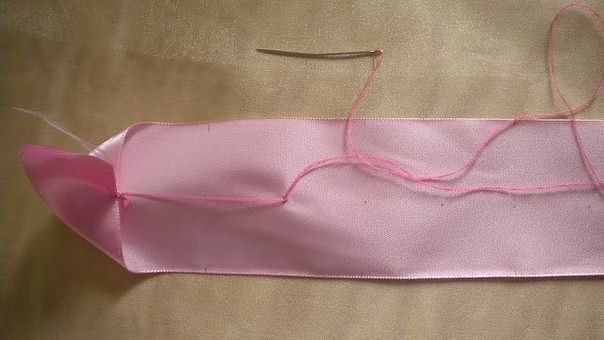 Как украсить платье буфами