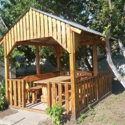 Дачная беседка из обожженного дерева своими руками