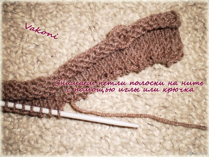 Декоративная вязаная роза