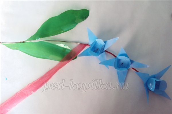 Цветы из пластиковых стаканчиков