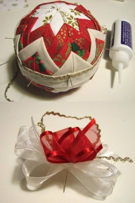 ​Новогодние шары из лоскутов