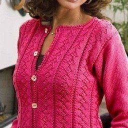 ​Очаровательный жакет спицами узором "Ёлочка"