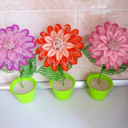 ​Роскошные цветы из бисера