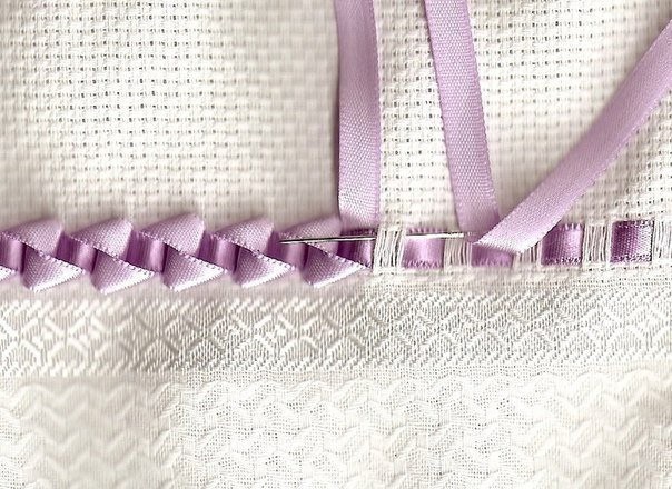 Как сделать объемный бордюр из ленточек