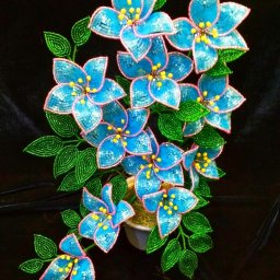 ​Композиция из бисера "Голубой огонек"