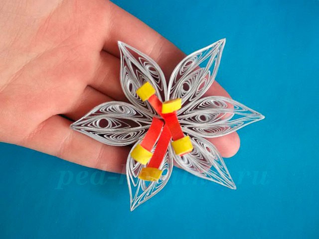 Квиллинг: цветы лилии Квиллинг: цветы лилии