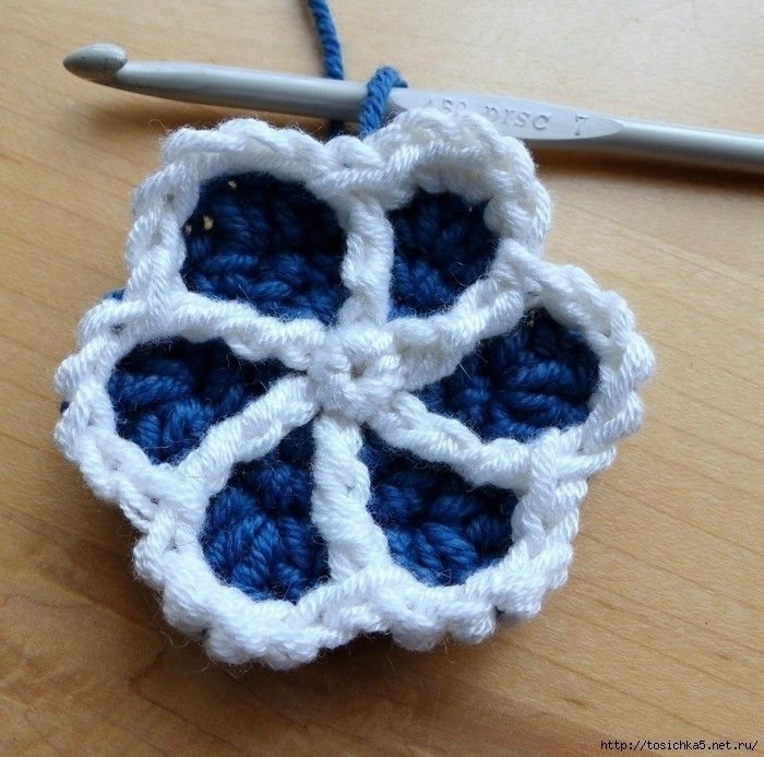 Интересный мотив крючком Интересный мотив крючком