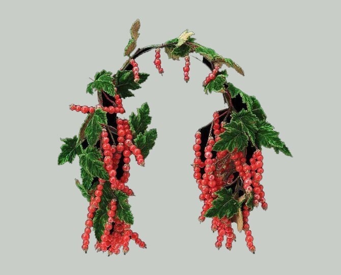 Украшения из цветов из XIX века