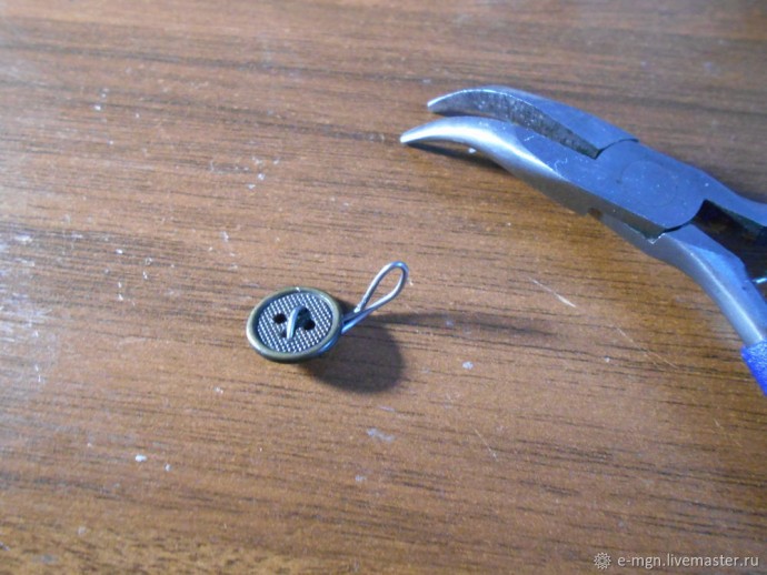 Миниатюрная свеча с подсвечником