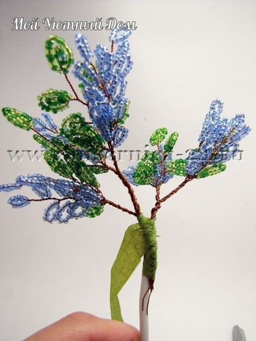 Сирень из бисера