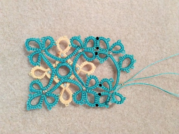 Зажим в технике фриволите