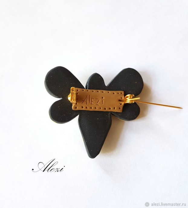 Брошь "Пчелка" из полимерной глины