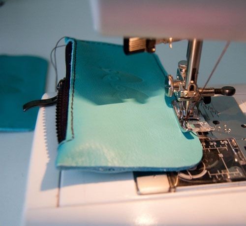 Ключница с тиснением